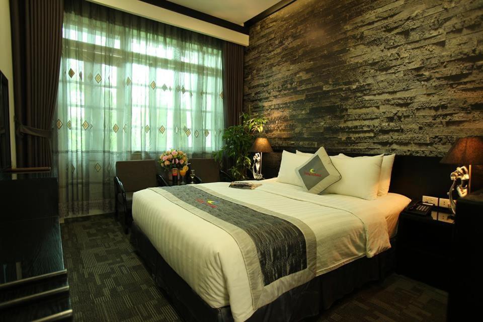 Tuong VI Hotel Hải Phòng Extérieur photo